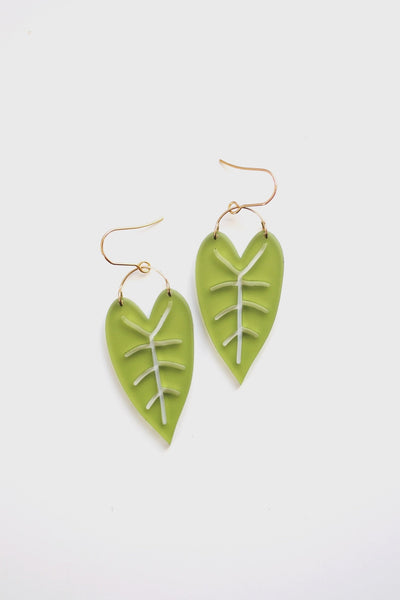 Heart Leaf Acrylic Earrings | Leaf Earrings | Plant Earrings | Minimalist Earrings | Modern Jewelry | Acrylic Earrings