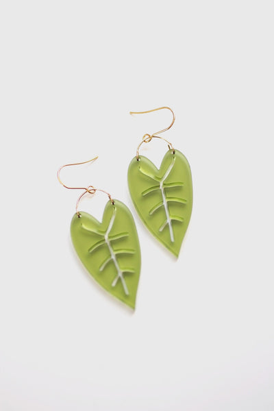 Heart Leaf Acrylic Earrings | Leaf Earrings | Plant Earrings | Minimalist Earrings | Modern Jewelry | Acrylic Earrings
