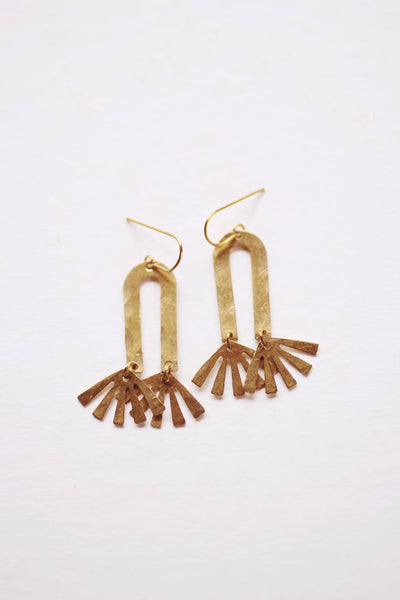 Mobile Fan Arch Earrings | Drop Earrings | Hammered Earrings | Minimalist Earrings | Fan Earrings | Modern Jewelry | Brass Earrings