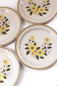 Vintage Plate With Flowers - Japanese Stoneware | Vintage Plate Set | Vintage Flower Plate | Vintage Plate Display | Vintage Plate Wall