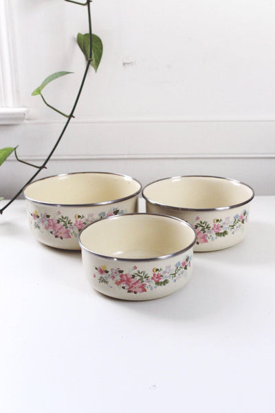 Vintage Kobe Enamelware Floral Nesting Bowls Set of 3