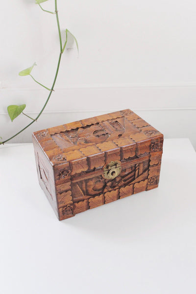 Vintage Hand-Carved Chinese Camphor Wood Trinket Jewelry Box