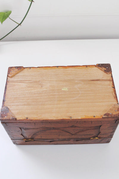 Vintage Hand-Carved Chinese Camphor Wood Trinket Jewelry Box