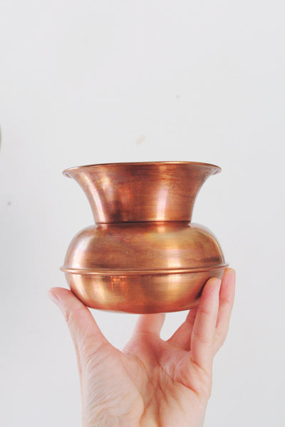 Vintage Copper Hand Turned Spittoon Cuspidor Vase Planter
