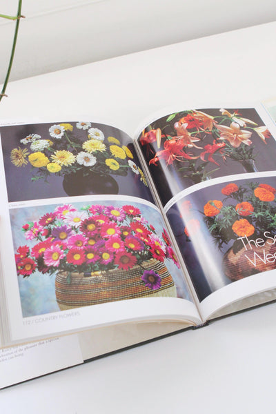 Lee Bailey's Country Flowers: Gardening and Bouquets from Spring to Fall Vintage Hardcover Book