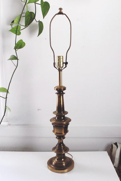 Vintage Chinese Chinoiserie Floral Porcelain Ceramic Ginger Jar Table Lamp