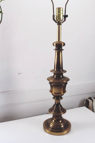Vintage Chinese Chinoiserie Floral Porcelain Ceramic Ginger Jar Table Lamp