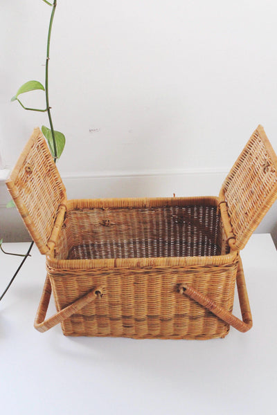Vintage Hand Woven Rattan Wicker Picnic Basket Cottagecore