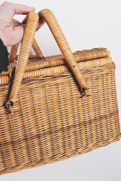 Vintage Hand Woven Rattan Wicker Picnic Basket Cottagecore