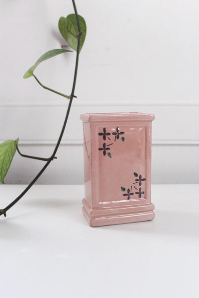 Vintage Robinson Ransbottom Pottery Co. (R.R.P. Co.) Hand Painted Ceramic Floral Pink Vase