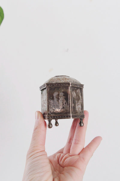 Vintage Silver Metropolitan Museum of Art (MMA) Reproduction 17th-century Dutch "Marriage Box" or "Knotjes Box"