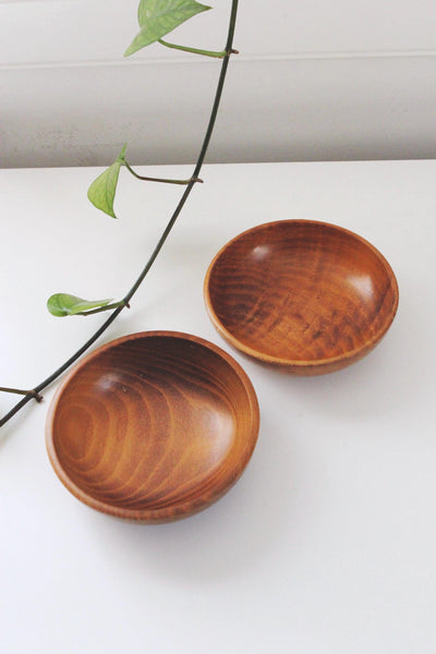 Vintage Mid-Century Modern Teak Wood or Acacia Wood Bowls - Set of 2