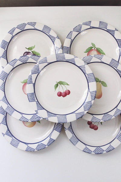 Set of 4 or 7 Vintage Salad Plates - Pfaltzgraff Hopscotch Pattern Fruit, 90s Cottagecore