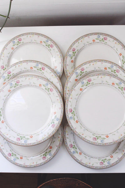 Set of 4 or 8 Vintage China Dinner Plates - Noritake "Finale" pattern (7213)