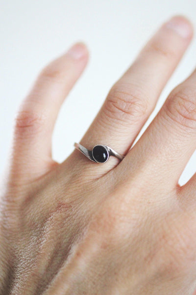 Vintage Sterling Silver Onyx Ring - Minimalist Geometric Modernist Design