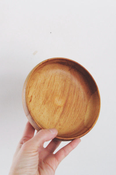 Vintage Mid-Century Modern Teak Wood or Acacia Wood Bowls - Set of 2