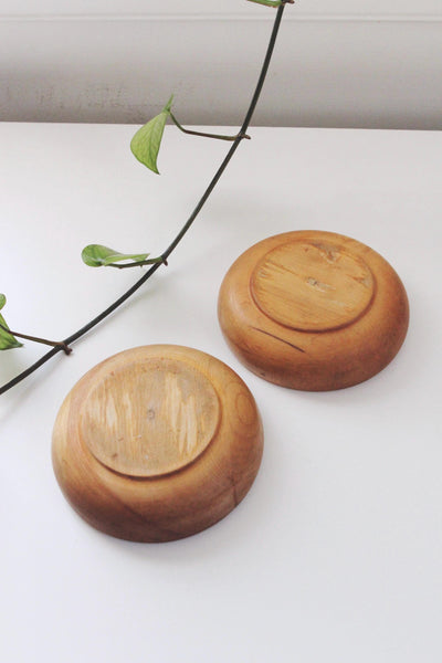 Vintage Mid-Century Modern Teak Wood or Acacia Wood Bowls - Set of 2