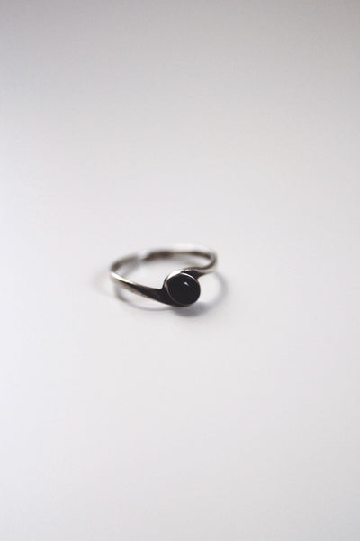 Vintage Sterling Silver Onyx Ring - Minimalist Geometric Modernist Design