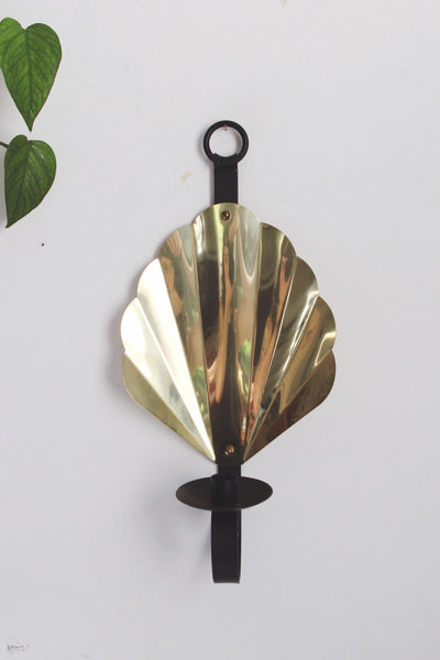 Vintage Brass Shell Wall Sconce Candlestick Holder, Nautical Hollywood Regency Decor