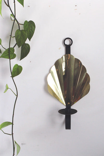 Vintage Brass Shell Wall Sconce Candlestick Holder, Nautical Hollywood Regency Decor