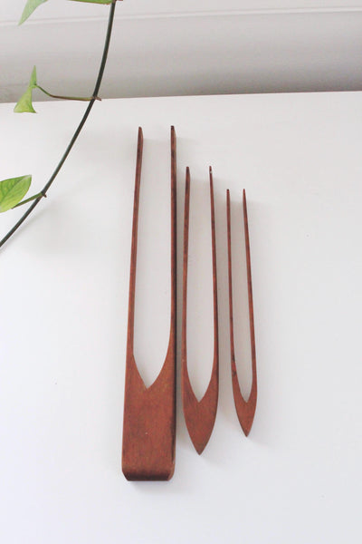 Vintage Teak Wood Nesting Tongs - Mid Century Modern - Set of 3 Utensils