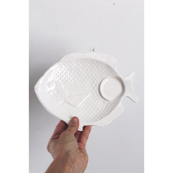 Set Of 4 Vintage Fish Plates - White Ceramic Textured Design - Coastal Decor, 1970s