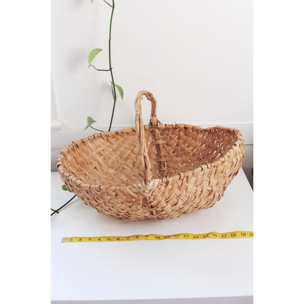 Vintage Hand-Woven Wicker Gathering Basket - Rustic Farmhouse Decor - Storage Or Display Piece, Market Basket