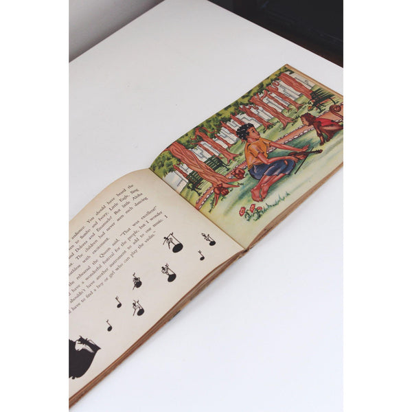 The Dancing Queen By Rudy Finst Vintage 1946 Illustrated Childrens Book Hardcover