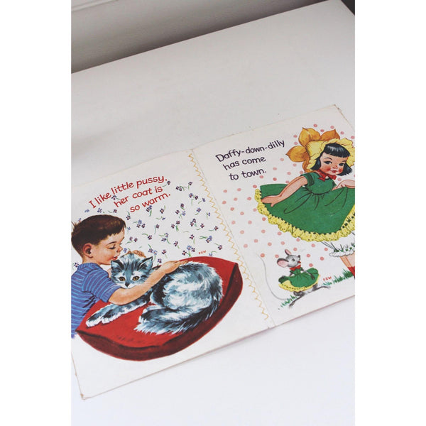 Vintage 1972 Mother Goose Cloth Book By Golden Press
