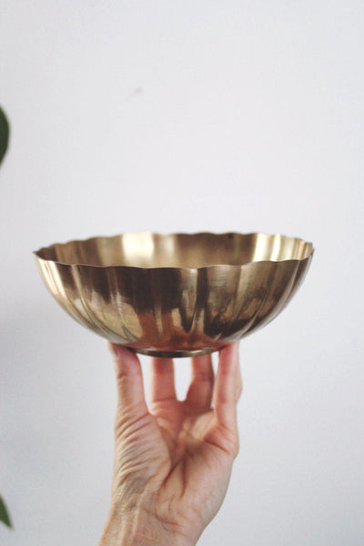 Vintage Brass Fluted Bowl Centerpiece Scalloped Trinket Dish Planter Mid Century