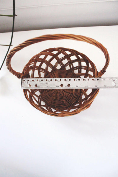 Vintage Woven Rattan Basket Handle Gathering Harvest Rustic Farmhouse Cottagecore