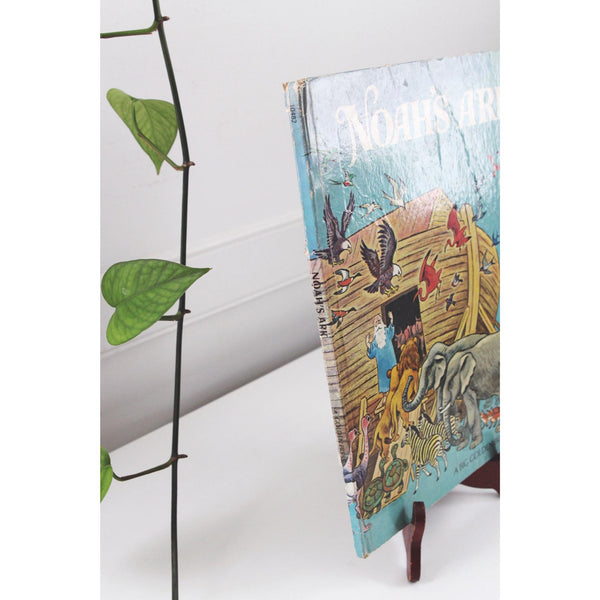 Noahs Ark By Barbara Shook Hazen Vintage 1969 A Big Golden Book Hardcover Illustrated