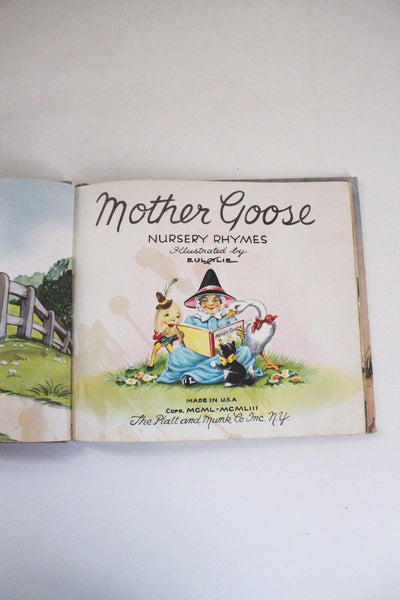 Mother Goose Nursery Rhymes Childrens Book 1950s Vintage Platt & Munk Publishers
