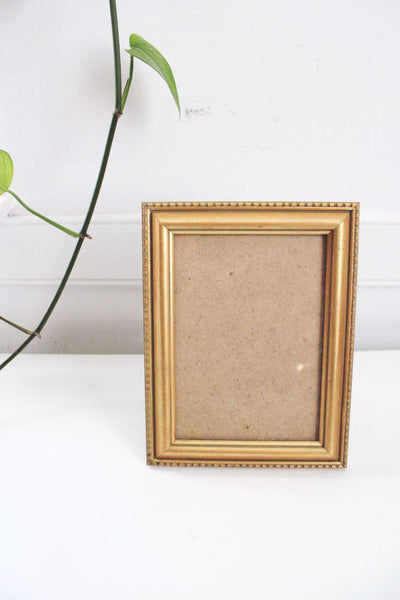 Vintage Gold Ornate Picture Frame 5x7 Photo Beaded Edge Retro Cottagecore