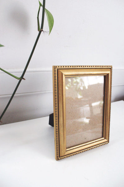 Vintage Gold Ornate Picture Frame 5x7 Photo Beaded Edge Retro Cottagecore