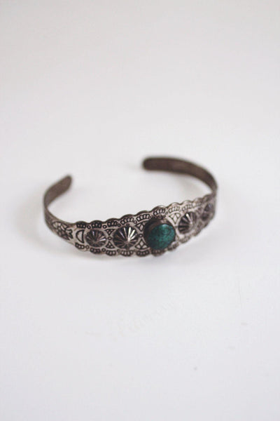 Vintage Southwestern Sterling Silver Turquoise Cuff Bracelet Stamped Scalloped