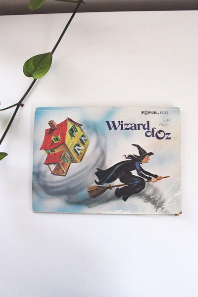 Wizard Of Oz Vintage Pop-Up Book 1970s Childrens Story Collectible
