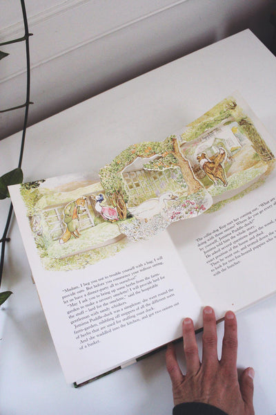 The Jemima Puddle-Duck Pop-Up Book By Beatrix Potter Vintage Childrens Hardcover Frederick Warne & Co.
