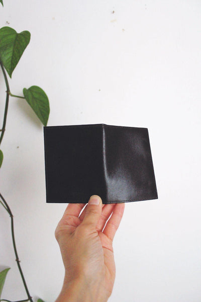 Vintage Black Leather Bi-Fold Wallet Card Slots ID Window Compact Minimalist Sleek