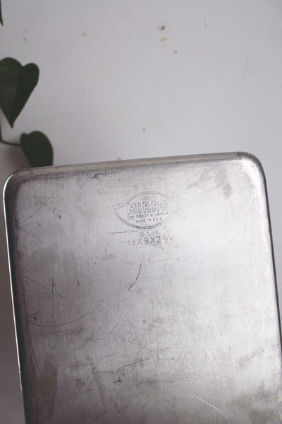 Vintage Mirro Aluminum Cake Baking Pan Sliding Lid Diamond MCM Mid Century Modern
