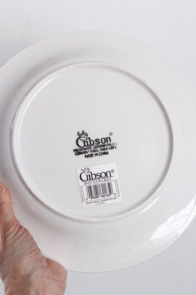 Vintage Holiday Snowflake Pattern Ceramic Dinner Plates Gibson Set Of 8 Blue White