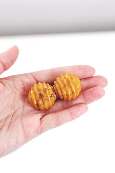 Vintage Carved Butterscotch Bakelite Button Clip-On Earrings Marbled Art Deco 30s 40s