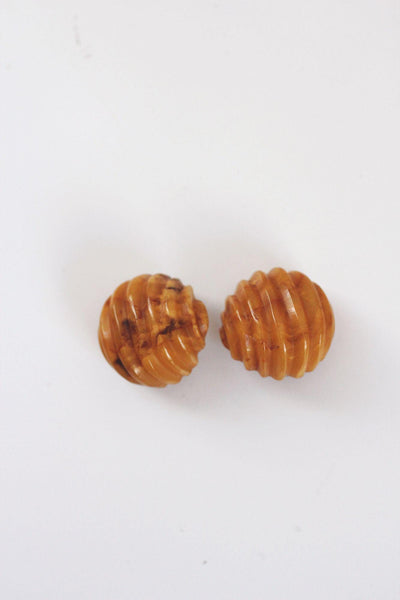 Vintage Carved Butterscotch Bakelite Button Clip-On Earrings Marbled Art Deco 30s 40s
