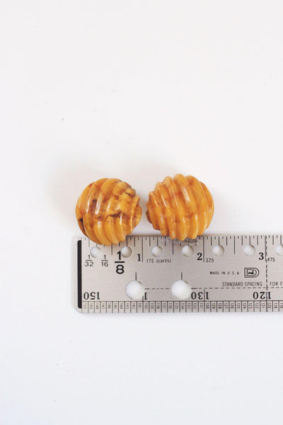 Vintage Carved Butterscotch Bakelite Button Clip-On Earrings Marbled Art Deco 30s 40s