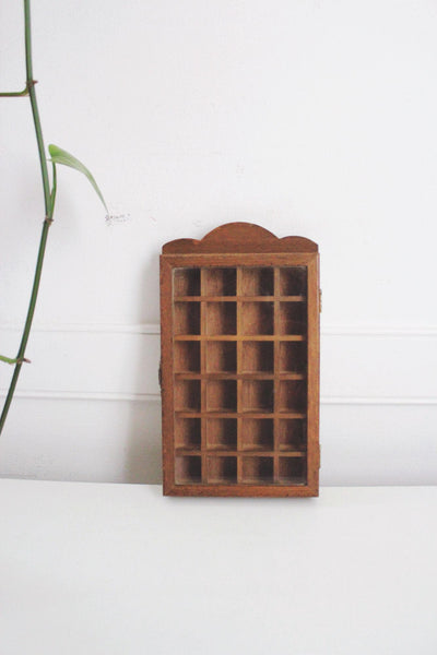 Vintage Wooden Display Case Shadow Box Thimble Curio Trinket Shelf Cabinet