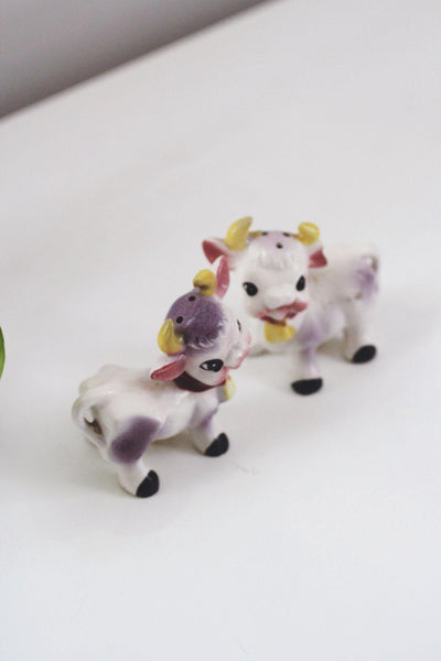 Vintage Ceramic Anthropomorphic Elsie Purple Cow Salt Pepper Shakers Japan MCM Mid Century