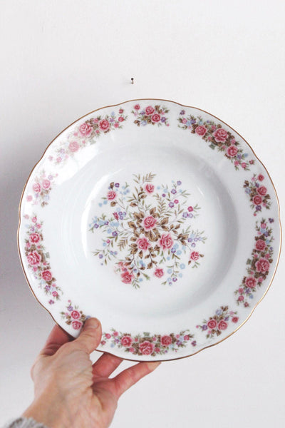 Vintage Remington Fine China Red Sea Floral Soup Salad Bowls Gold Trim Set Of 4