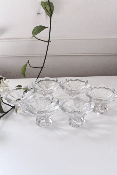 Set Of 6 Vintage L.E Smith Scalloped Glass Pedestal Candle Holder Scalloped Bowl Flower