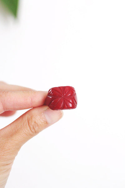 Carved Red Bakelite Ring Floral Vintage Statement Jewelry Size 5 Art Deco Women