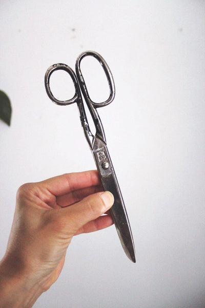 Vintage Germany Metal Steel Tailor Scissors Heavy-Duty Sewing Shears Rustic Palm Tree Mark